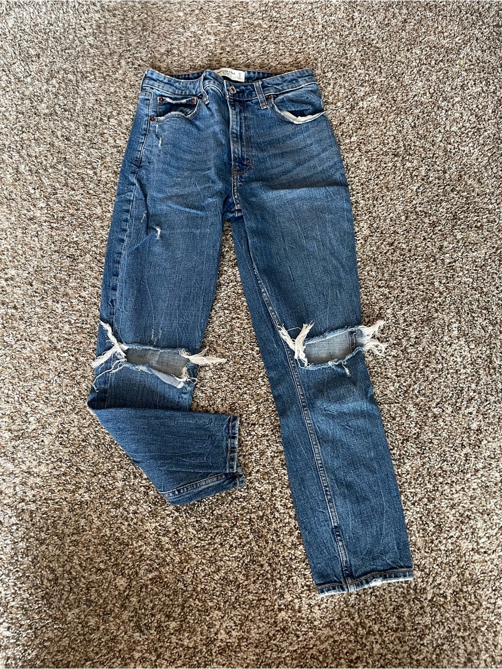 Abercrombie & Fitch - Skinny High Rise - 27/4